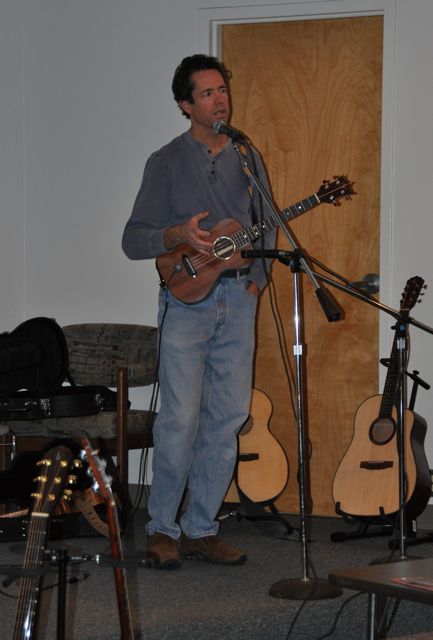 Jay Lichty at Meet the Luthier event