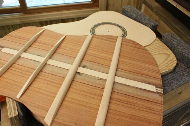 Jonathan Gray's guitar in the making