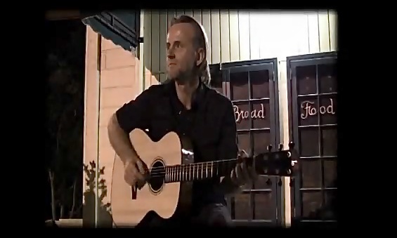 YouTube: Geoff Achison Unplugged on a beautiful Asheville Evening