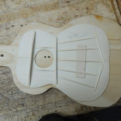 u115-custom-tenor-ukulele-build